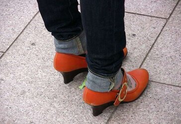 Japanese Candids - Soles on the Street