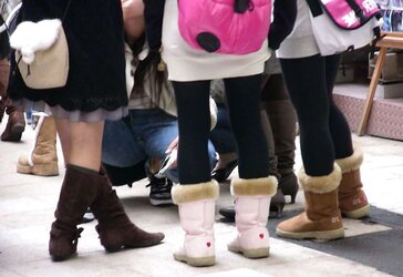 Japanese Candids - Soles on the Street