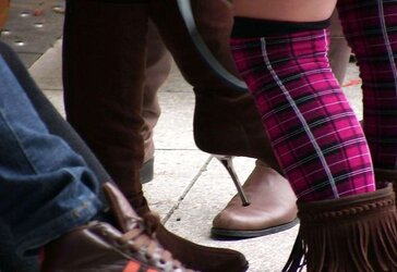 Japanese Candids - Soles on the Street