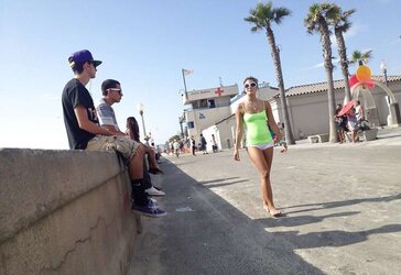 Beach lurker