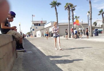 Beach lurker