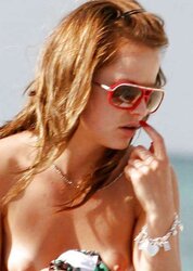 Celebrities Naked Nipple