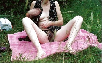 Femme de dessous