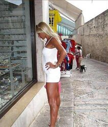 Mature-Upskirt-Woman Barbara