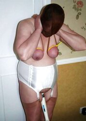Cocksluts in nylons
