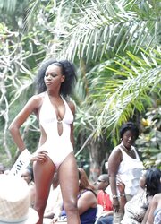 MISS BAHAMAS 2009...SWIMWEAR