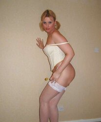 REAL LADIES FROM AROUND THE WORLD - JOYCE