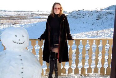 Hotlegs-female stephanie