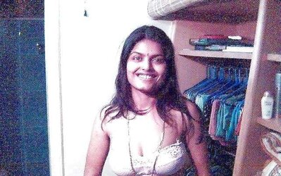 Desi Fabulous Wifey Arpita