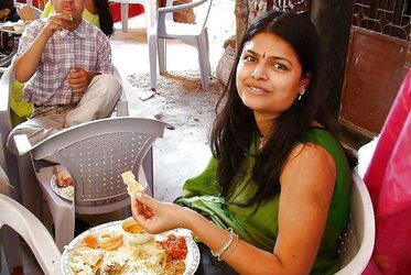 Desi Fabulous Wifey Arpita