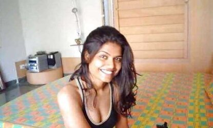 Desi Fabulous Wifey Arpita