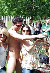 CFNM Girls who enjoy man rod!