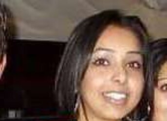 Super-Fucking-Hot and Jaw-Dropping Indian, Desi, NRI, Punjabi Cheating Hoe Wifey!