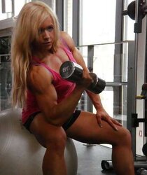 Super-Steamy Girl Bodybuilders