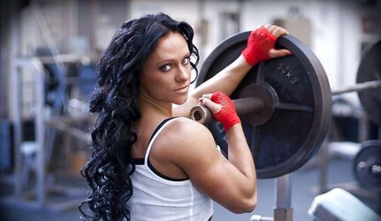 Super-Steamy Girl Bodybuilders