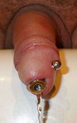 Splitties art of pee