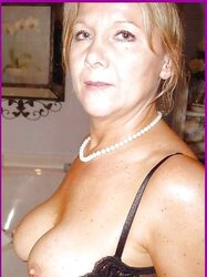 Granny mummy mature cz