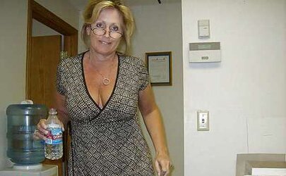 Magnificent Platinum-Blonde Gilf