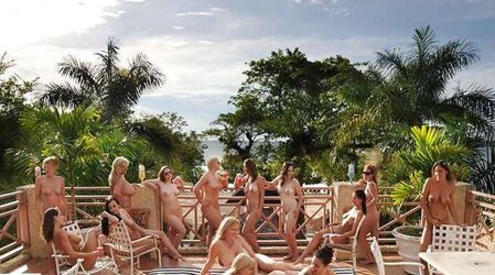 Nude Gal Groups 35 - Random Groups