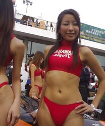 Super-Cute damsels from showcase or motorsport
