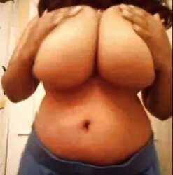 Huge-Boobed Amateurs - Huge-Titted GFs