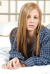 Zoe Stollery in her pjs - Babzest
