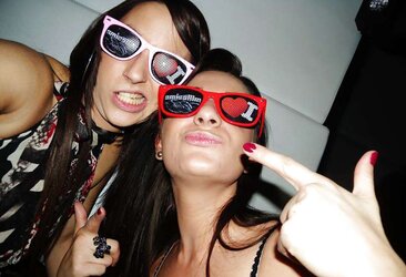 Holyday with Claudia and her girlfriends