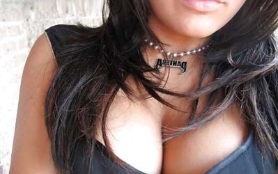 Rudegirl Latinas...