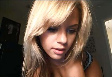 Fabulous Mandi Paige