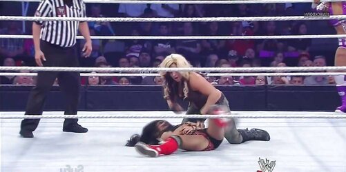 AJ Lee Slit Lip Glide - WWE SmackDown