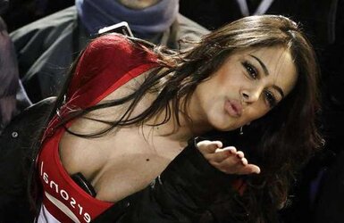 Larissa riquelme