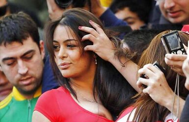 Larissa riquelme