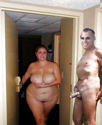 Hotcock meets steaming cootchies