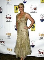 Amanda Tapping