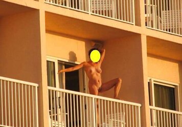 Beach Exhibitionist Demonstrating Public Bare. Sate Comment!