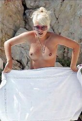 Celebrities Bare-Breasted