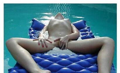 Girls... alone... jummy and stunning