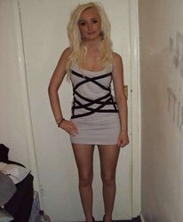 Steaming uk damsels