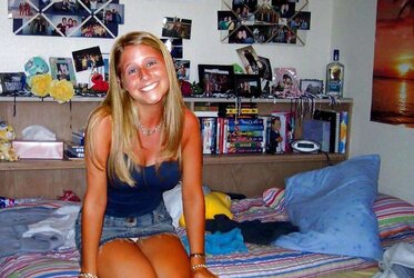 UPSKIRTS FOR REAL VOYEURS II