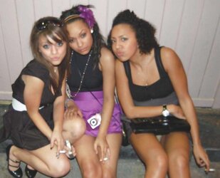 UPSKIRTS FOR REAL VOYEURS II