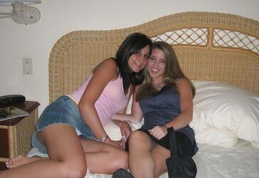 UPSKIRTS FOR REAL VOYEURS II