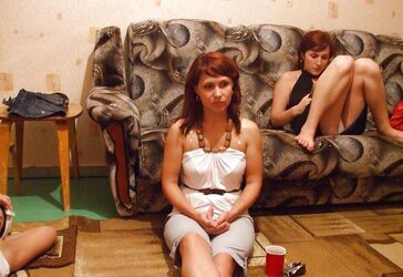 UPSKIRTS FOR REAL VOYEURS II