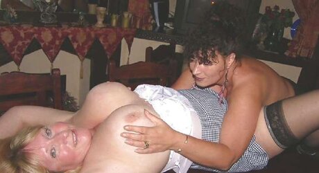 Spass in Nylons - nylon joy