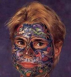 Tatuagem so em gatas
