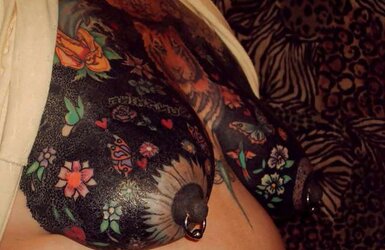 Tatuagem so em gatas