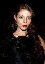 Michelle Trachtenberg (HQ)