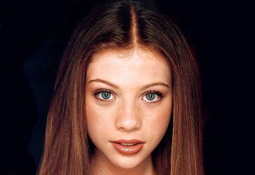 Michelle Trachtenberg (HQ)