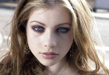 Michelle Trachtenberg (HQ)