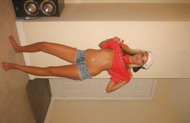 Individual: Buddies Partying It Up In College