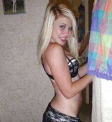 Youthfull and juicy brassiere and undies
